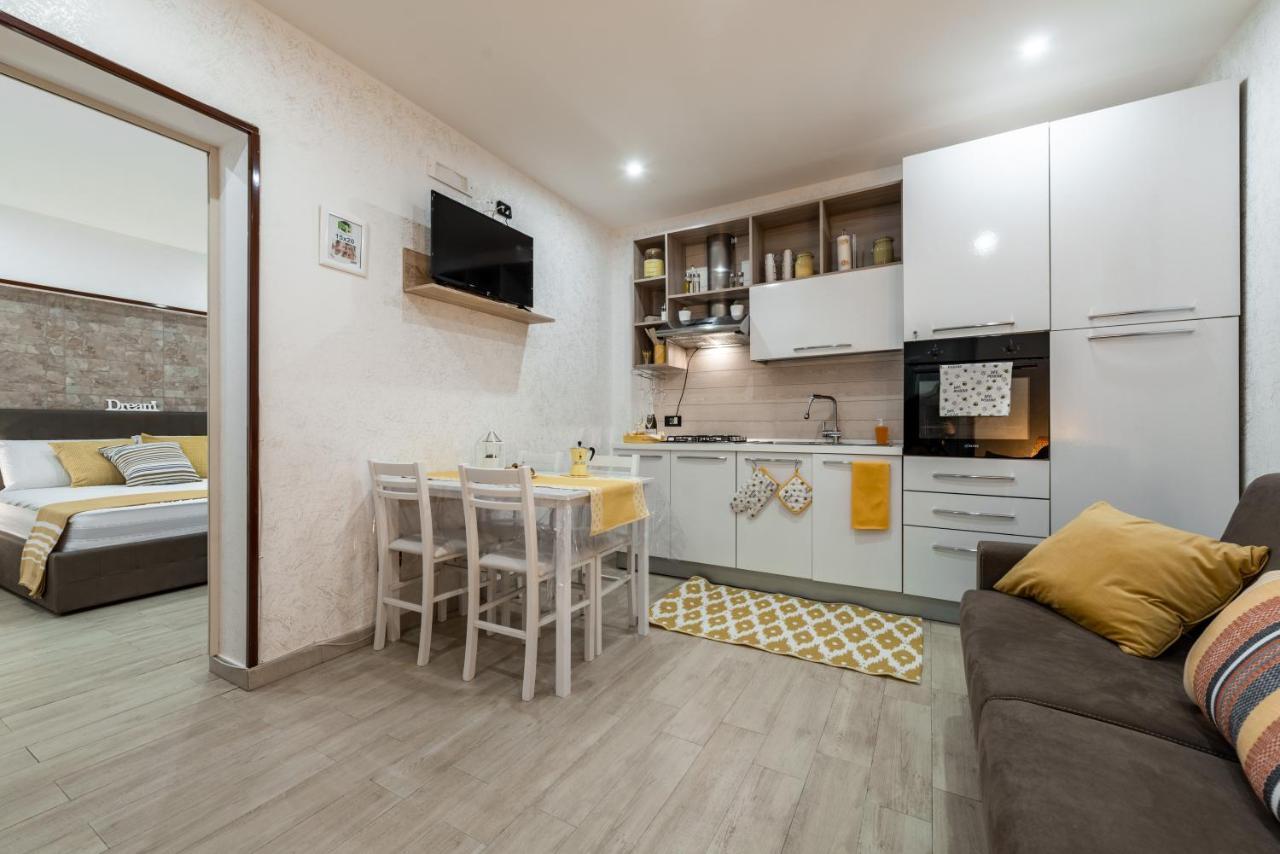 Yhellow Home Comfy Apartment Bari Exteriör bild